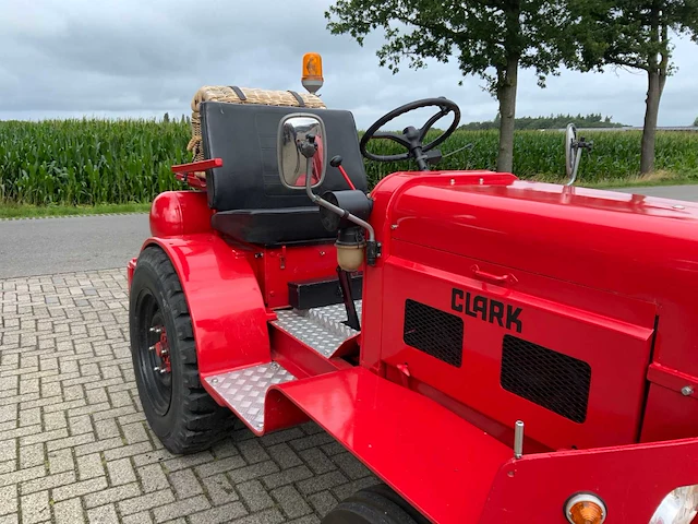 1955 clark fct-30 oldtimer tractor lpg/benzine - afbeelding 24 van  25