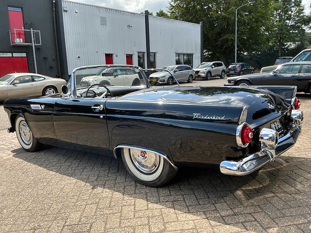 1955 ford thunderbird oldtimer - afbeelding 23 van  32