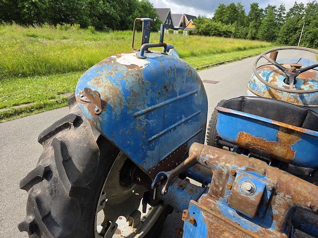 1955 fordson major oldtimer tractor - afbeelding 7 van  19
