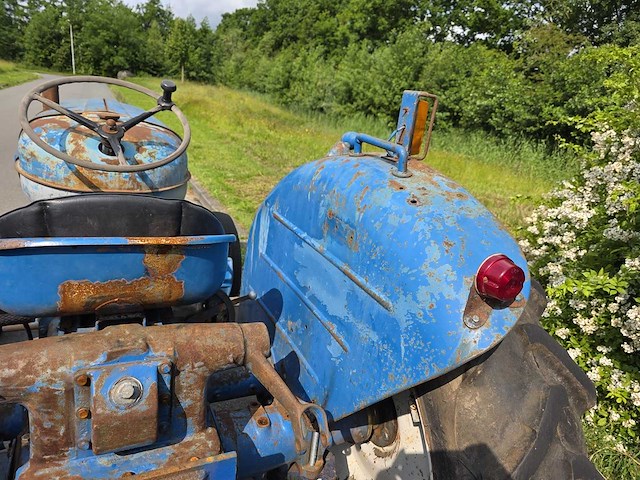 1955 fordson major oldtimer tractor - afbeelding 8 van  19