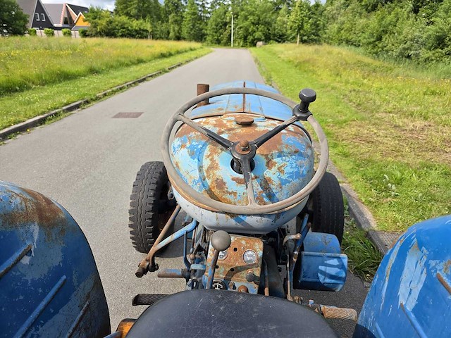 1955 fordson major oldtimer tractor - afbeelding 9 van  19
