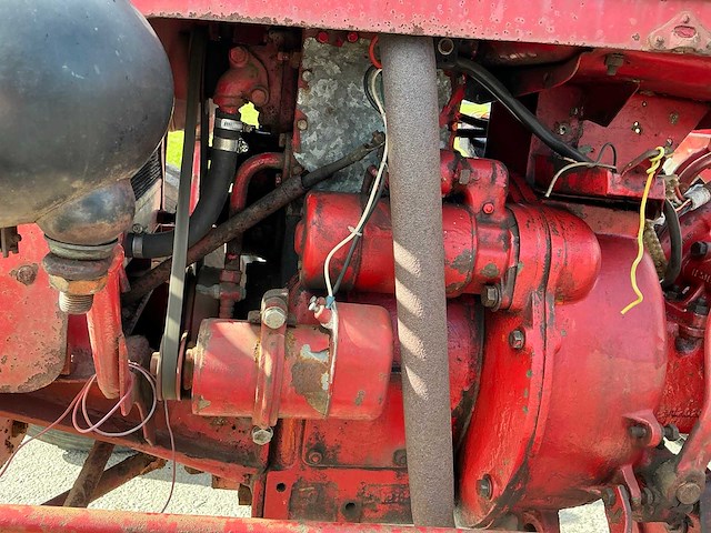 1955 hela d112 tweewielaangedreven landbouwtractor - afbeelding 16 van  19