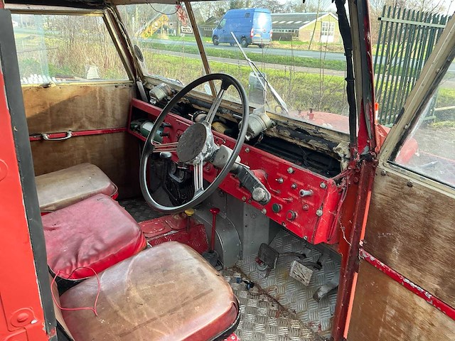 1955 land rover 80 series 1 brandweervoertuig 4x4 - afbeelding 21 van  33
