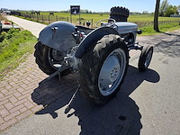 1955 massey ferguson ted tweewielaangedreven landbouwtractor - afbeelding 21 van  21
