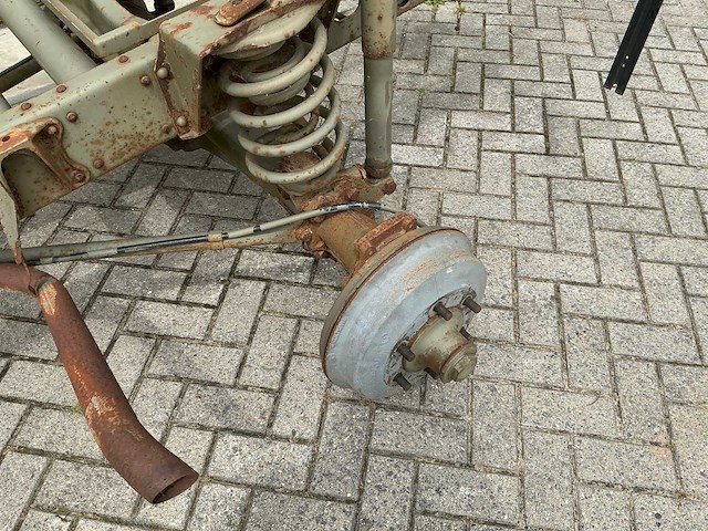 1955 mercedes-benz unimog 404.114 chassis en versnellingsbak - afbeelding 9 van  19