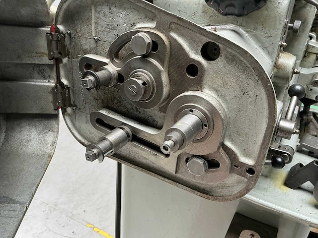 1955 schaublin 102 vm universele draaibank - afbeelding 2 van  15