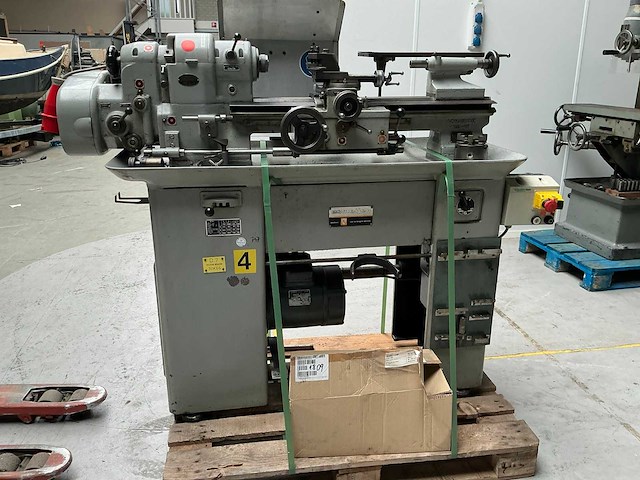 1955 schaublin 102 vm universele draaibank - afbeelding 8 van  15