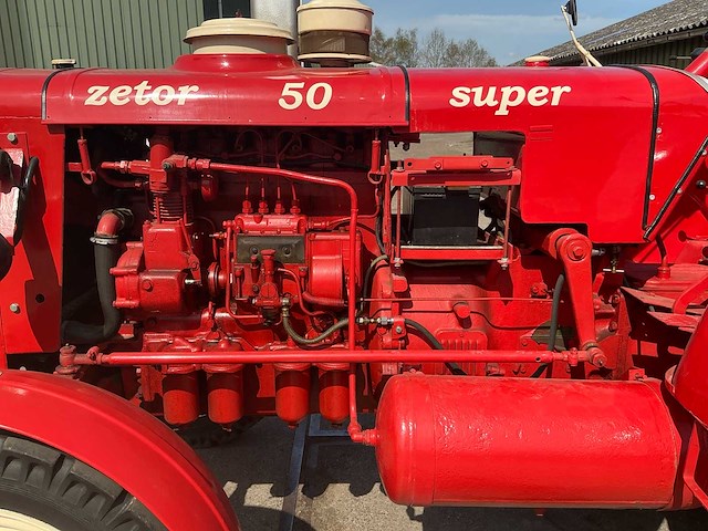 1955 zetor super 50 oldtimer tractor - afbeelding 12 van  25