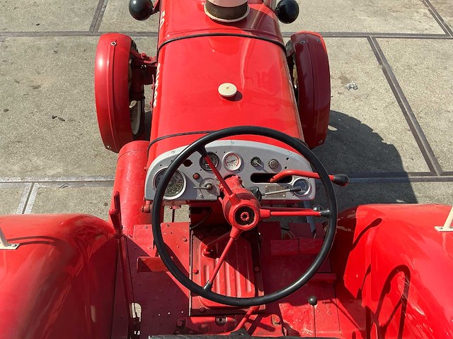 1955 zetor super 50 oldtimer tractor - afbeelding 10 van  23