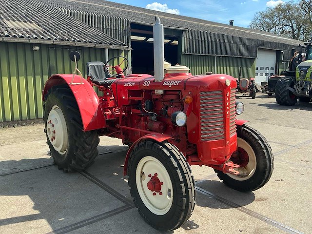 1955 zetor super 50 oldtimer tractor - afbeelding 18 van  23