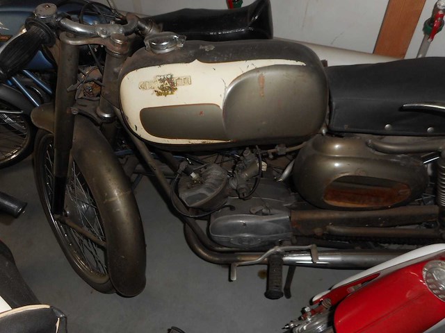 1956 cimatti 50cc moped | italian classic moped - afbeelding 5 van  7