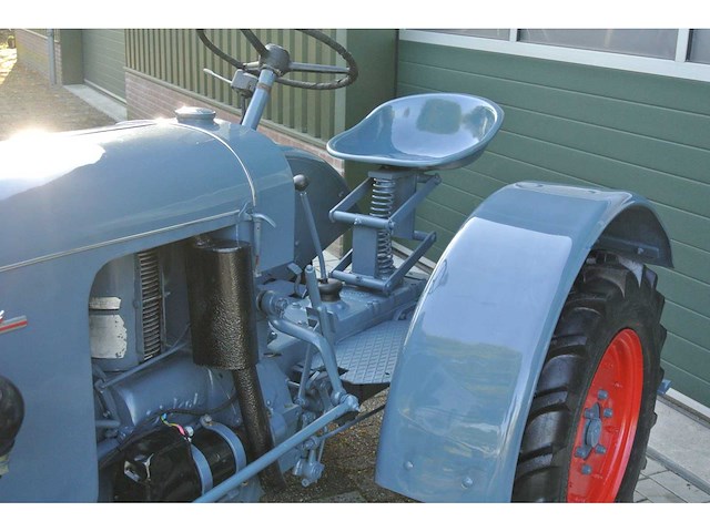 1956 eicher ekl15 oldtimer tractor - afbeelding 3 van  22