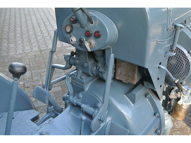 1956 eicher ekl15 oldtimer tractor - afbeelding 5 van  22