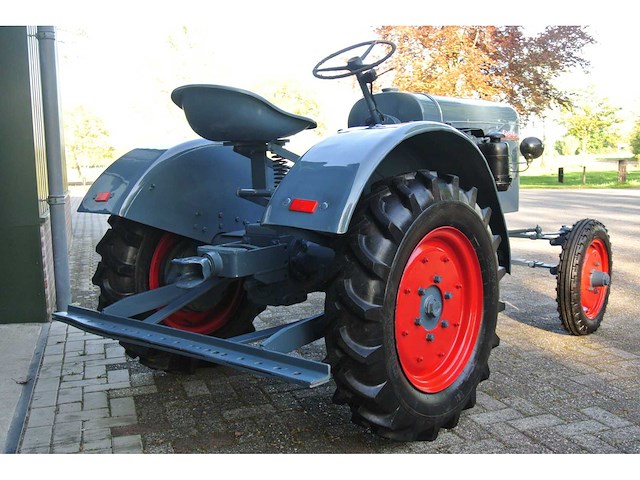 1956 eicher ekl15 oldtimer tractor - afbeelding 19 van  22