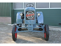 1956 eicher ekl15 oldtimer tractor - afbeelding 1 van  2