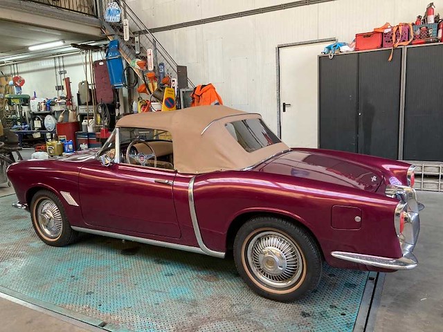 1956 fiat 1100 tv spider | italian classic roadster - afbeelding 19 van  70
