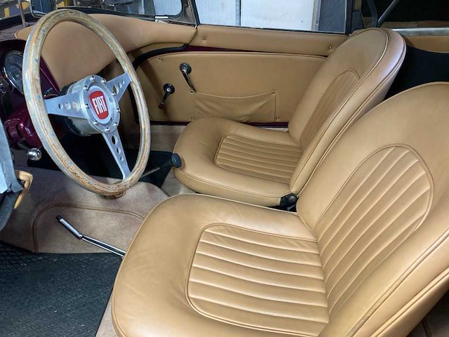 1956 fiat 1100 tv spider | italian classic roadster - afbeelding 22 van  70