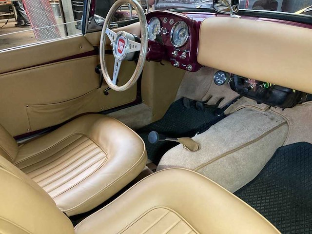 1956 fiat 1100 tv spider | italian classic roadster - afbeelding 31 van  70