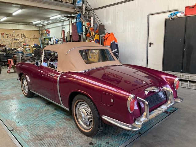 1956 fiat 1100 tv spider | italian classic roadster - afbeelding 54 van  70