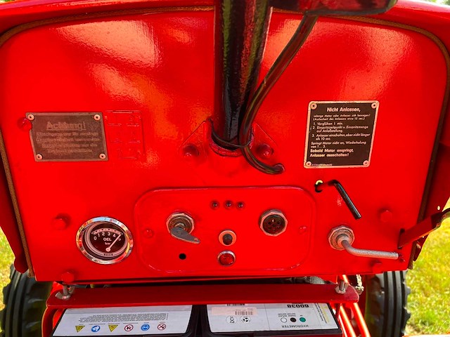 1956 hanomag r19 oldtimer tractor - afbeelding 7 van  37