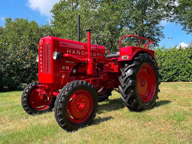1956 hanomag r19 oldtimer tractor - afbeelding 1 van  37
