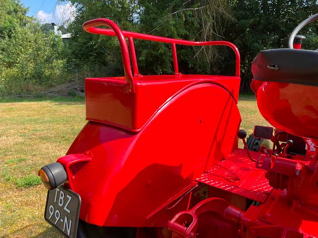 1956 hanomag r19 oldtimer tractor - afbeelding 27 van  37