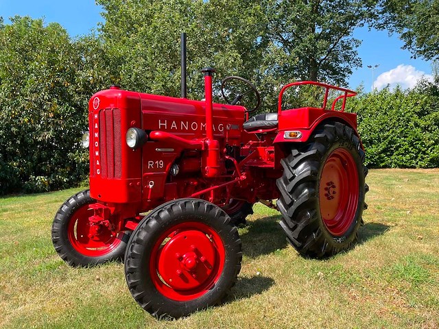 1956 hanomag r19 oldtimer tractor - afbeelding 32 van  37