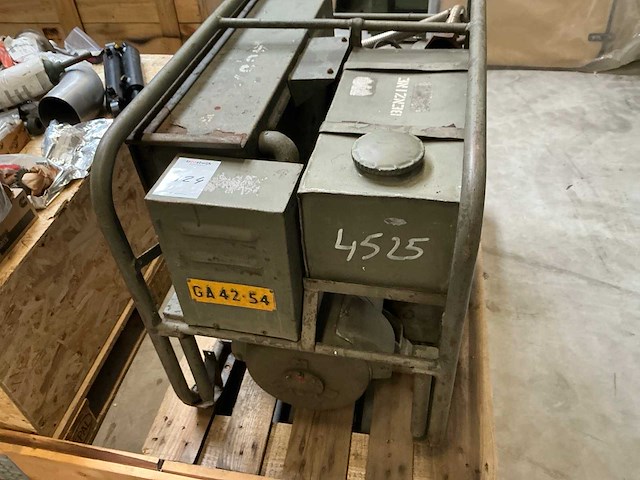 1956 imperia 3,15kva benzineaggregaat - afbeelding 3 van  12