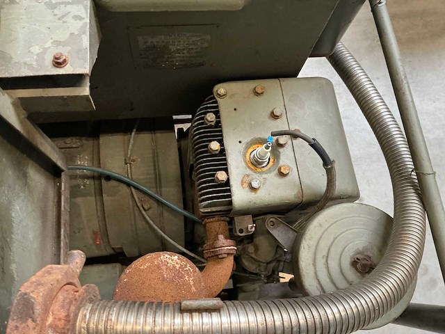 1956 imperia 3,15kva benzineaggregaat - afbeelding 5 van  12