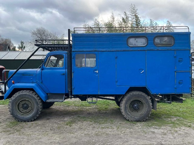 1956 magirus-deutz mepcur4x4 legervoertuig - afbeelding 17 van  20
