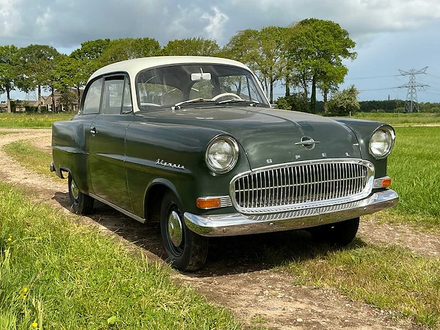1956 opel olympia oldtimer - afbeelding 12 van  30