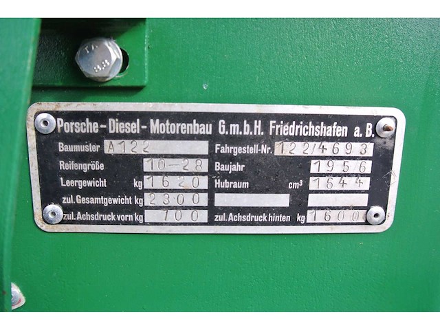 1956 porsche a 122 diesel oldtimer tractor - afbeelding 18 van  25