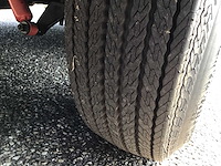 1957 chevrolet apache 3200 personenauto - afbeelding 20 van  42