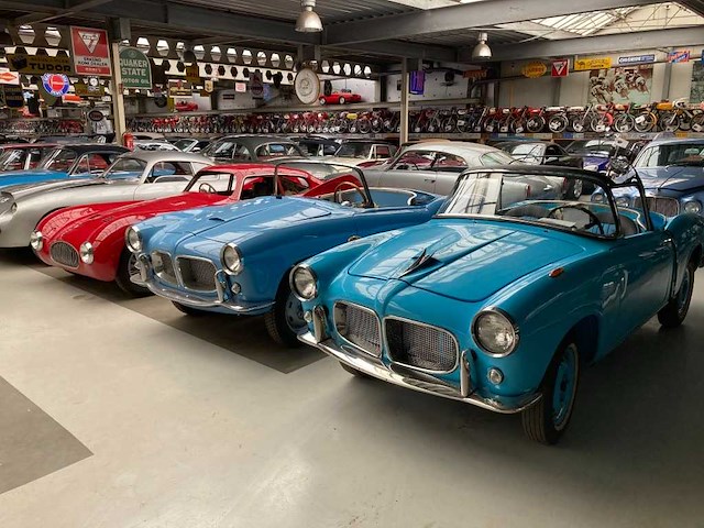 1957 fiat 1200 tv spider | italian classic roadster - afbeelding 74 van  83