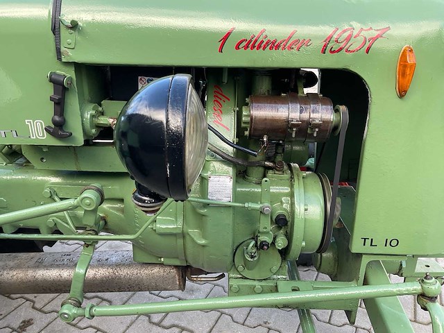 1957 hatz tl10 oldtimer tractor - afbeelding 24 van  28