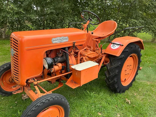 1957 hela lanz d315 tweewielaangedreven landbouwtractor - afbeelding 11 van  16