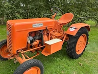1957 hela lanz d315 tweewielaangedreven landbouwtractor - afbeelding 11 van  16