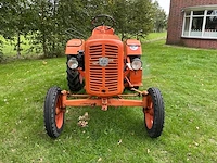 1957 hela lanz d315 tweewielaangedreven landbouwtractor - afbeelding 2 van  16