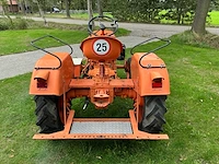 1957 hela lanz d315 tweewielaangedreven landbouwtractor - afbeelding 8 van  16