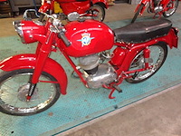 1957 mv agusta 125cc | italian classic motorcycle - afbeelding 13 van  14