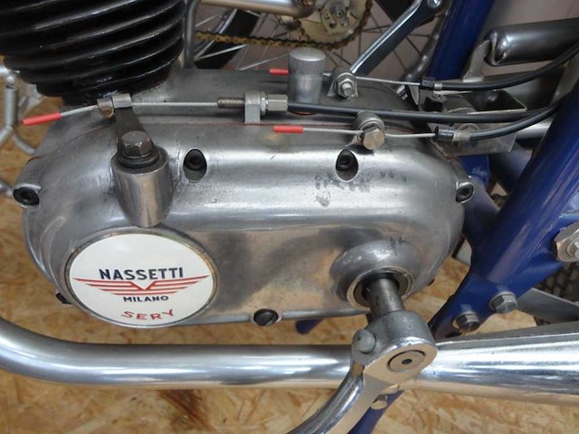 1957 nassetti 50cc moped | italian classic moped - afbeelding 8 van  14