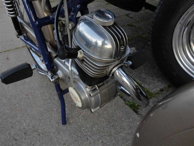 1957 nassetti 50cc moped | italian classic moped - afbeelding 14 van  14