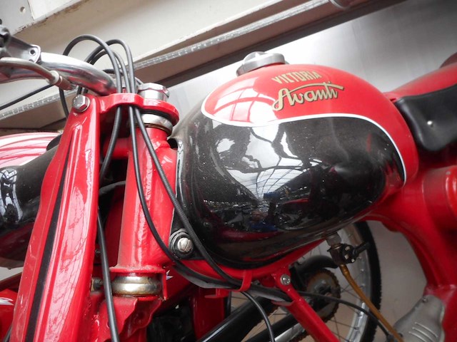 1957 victoria vicky avanti 50cc | german classic moped - afbeelding 8 van  12