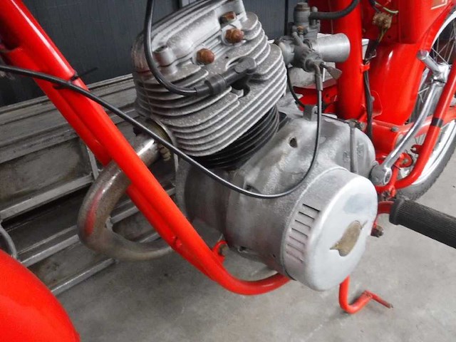 1958 ducati 98 ts | italian classic motorcycle - afbeelding 2 van  21