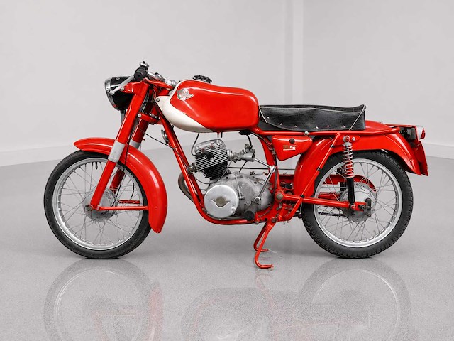 1958 ducati 98 ts | italian classic motorcycle - afbeelding 1 van  21