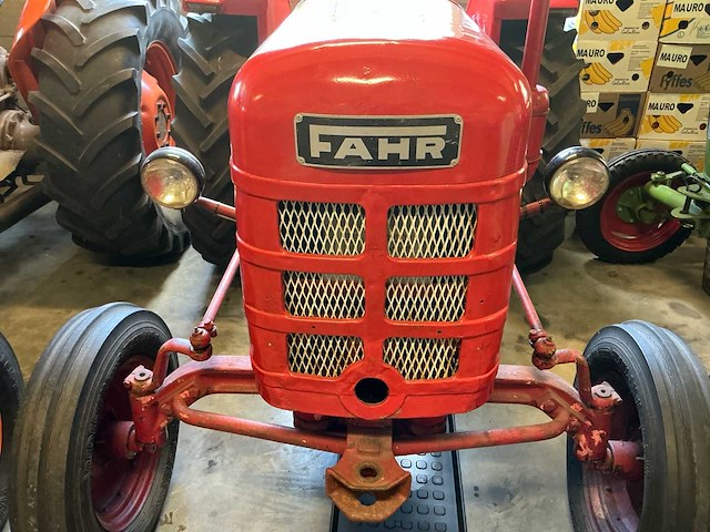 1958 fahr d135h oldtimer landbouwtrekker - afbeelding 13 van  17