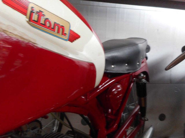 1958 itom 50cc | italian classic moped - afbeelding 18 van  18