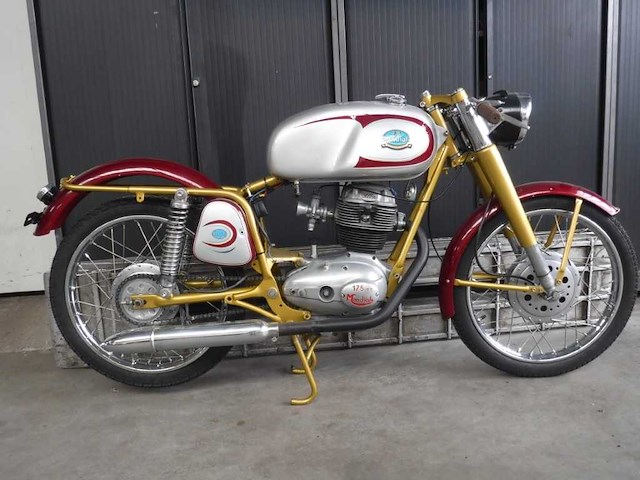 1958 mondial 175 sprint | italian classic motorcycle - afbeelding 27 van  38