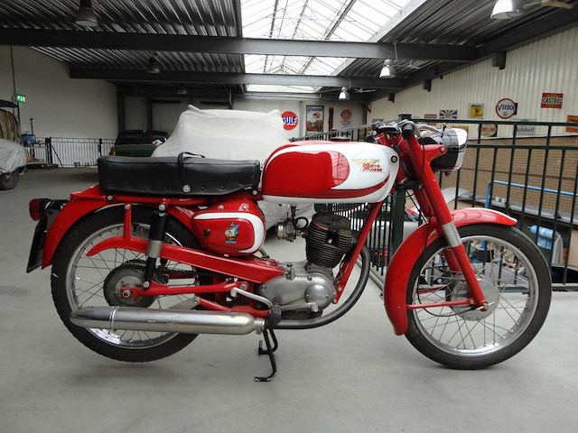 1958 moto morini 125cc | italian classic motorcycle - afbeelding 3 van  8