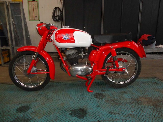 1958 mv agusta 125 sport | italian classic motorcycle - afbeelding 4 van  8